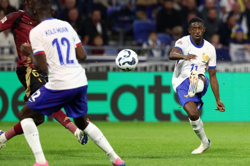 Bỉ vs Pháp - Ngày vắng Mbappe